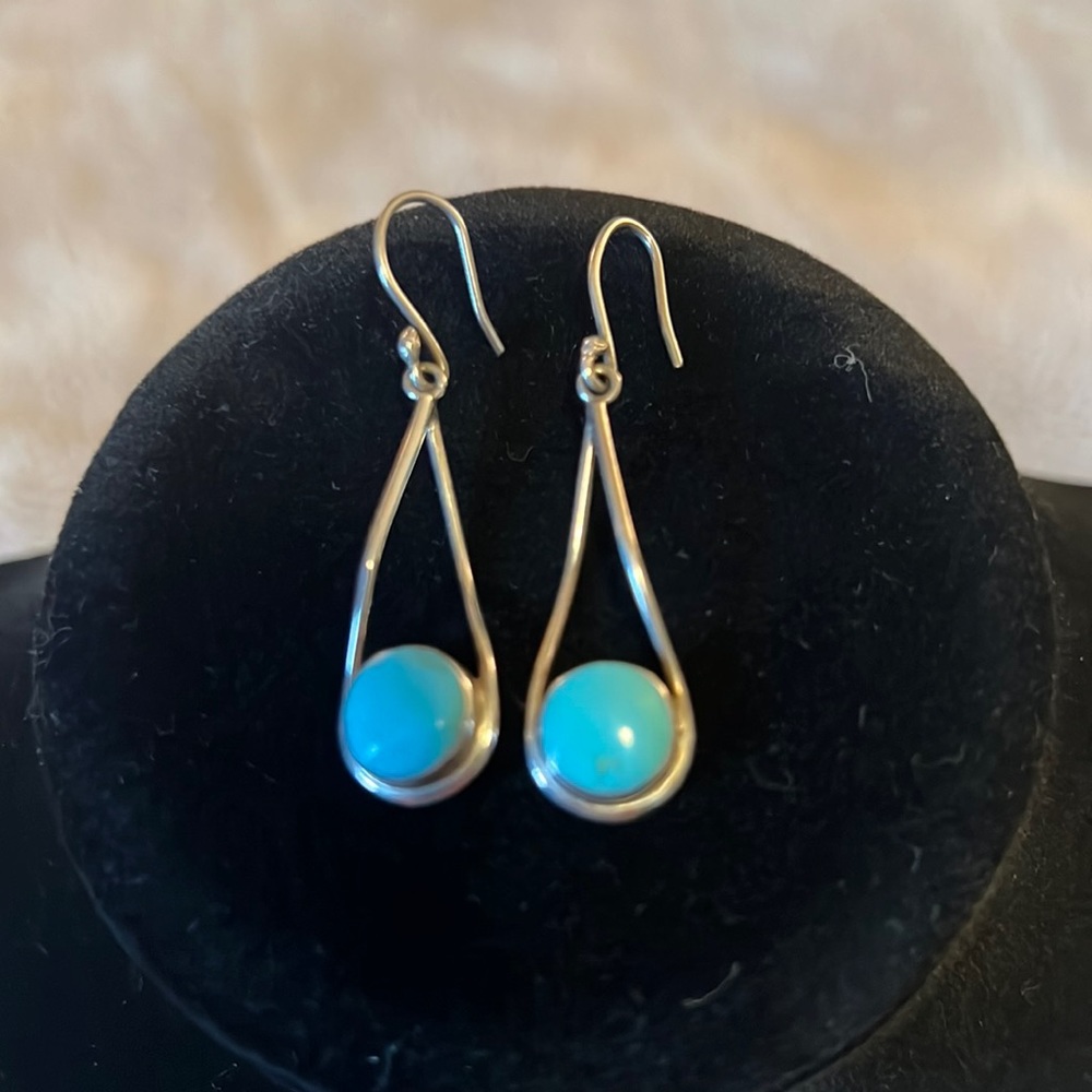 Turquoise & sterling silver earrings